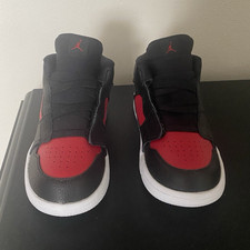 Jordan Air Jordan 1 Mid Unisex Kids Sneaker L...