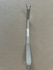 Double Prong Bent Hohmann Retractors overall Length 12.5”, Tip Length 3”, Blade