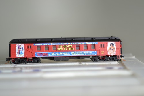 MICRO TRENES ESCALA 89002 VAGÓN DE PASAJEROS RINGLING BROS Y BARNUM & BAILEY | Condition: New