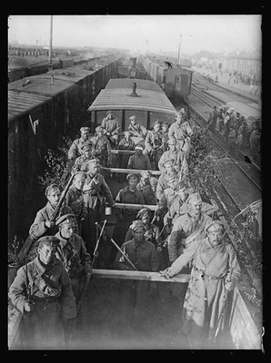 Red Cross Siberian Commission Train Soldiers 1918-1920 Railway Troops
