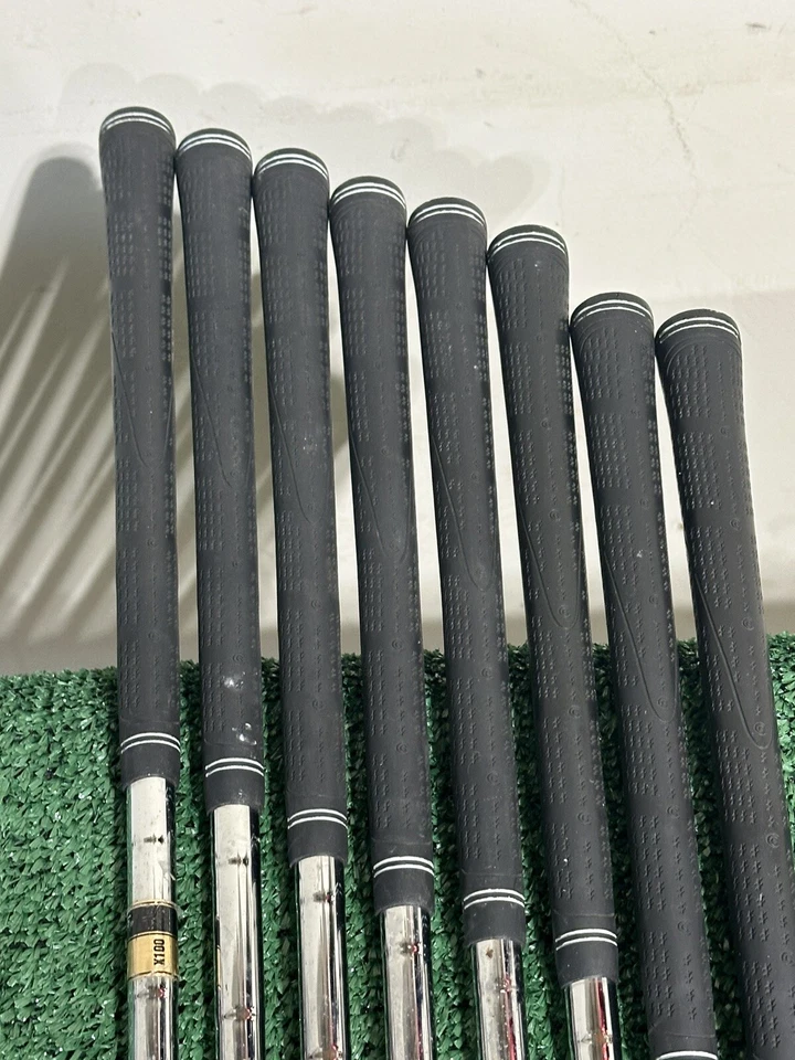 Cleveland Golf TA3 Form Forged Iron 2-7,9,PW Dynamic Gold X100 - Image 2 of 4