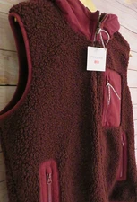 JW Anderson Uniqlo Men Windowproof Pile Lined Fleece Vest Wine Red M L