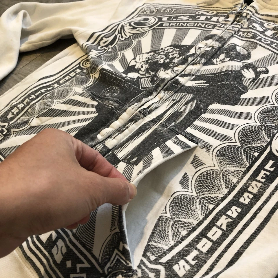 Moletom com capuz branco vintage Obey estampa do Tesouro dos EUA zíper completo tamanho adulto M - Imagem 3 de 4