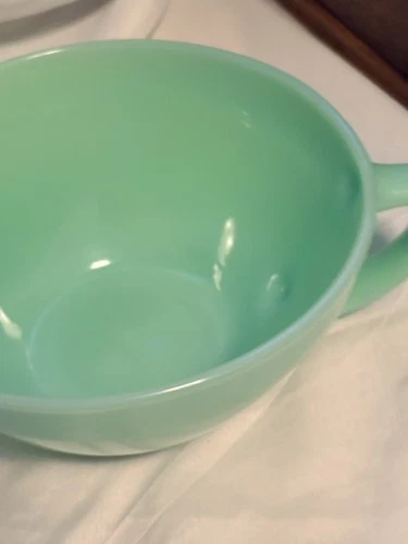 Vintage Jadeite Mixing Batter Bowl Fire King Oven Ware with Pour Spout & Handle