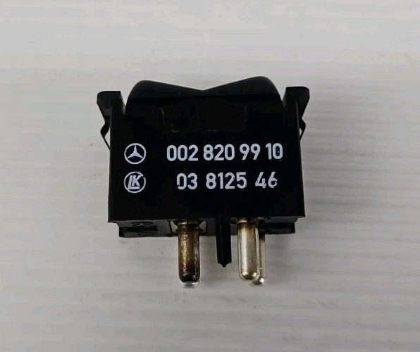 INTERRUPTOR DE CONTROL ANTENA RADIO AUDIO POTENCIA MERCEDES W126 560SEL 420SEL OEM Foto 2 de 3
