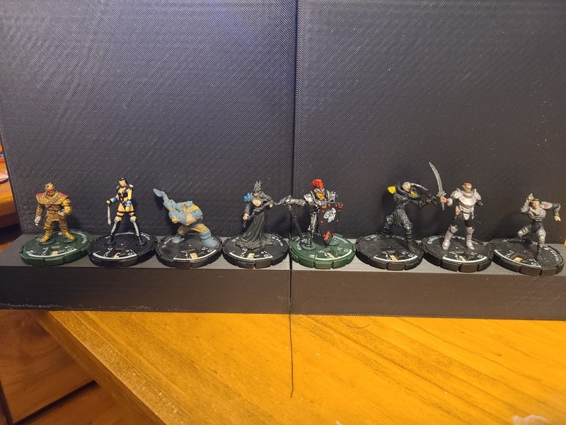 Lot of 8 Mage Knight Miniatures WizKids Assorted Figures