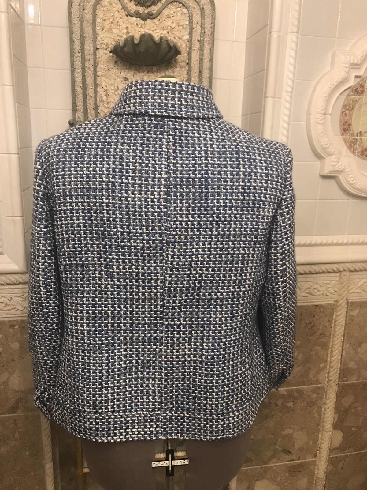 TALBOTS Wool Blend Jacket. Fully Lined. Pockets. … - image 6