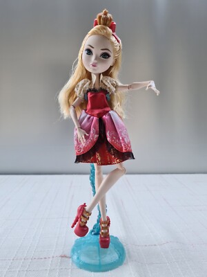 Ever After High Erstes Kapitel  Apple White Doll Puppe Mattel