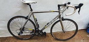 boardman e4p road bike