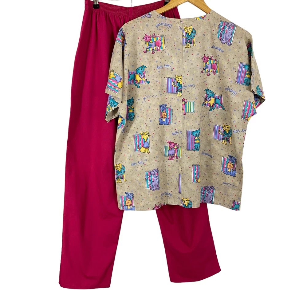 SB Simply Basic Scrub Set (Top & Bottom) Size Medium Medical Uniform Cats Dogs - Image 2 of 4