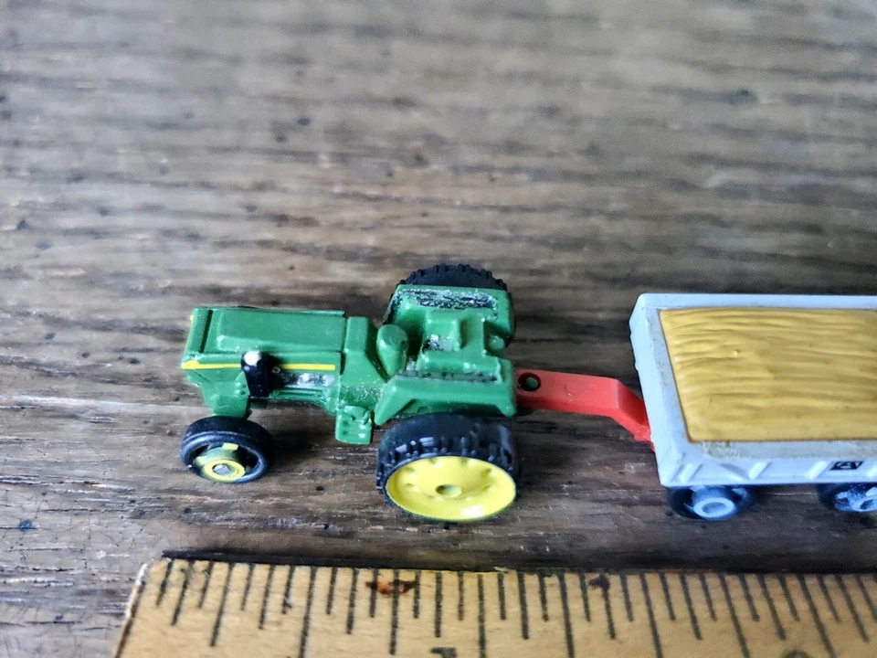 Micro Machines #19 Ranch Riders Horse Trailer Semi Truck Tractor Wagon - Image 4 of 4