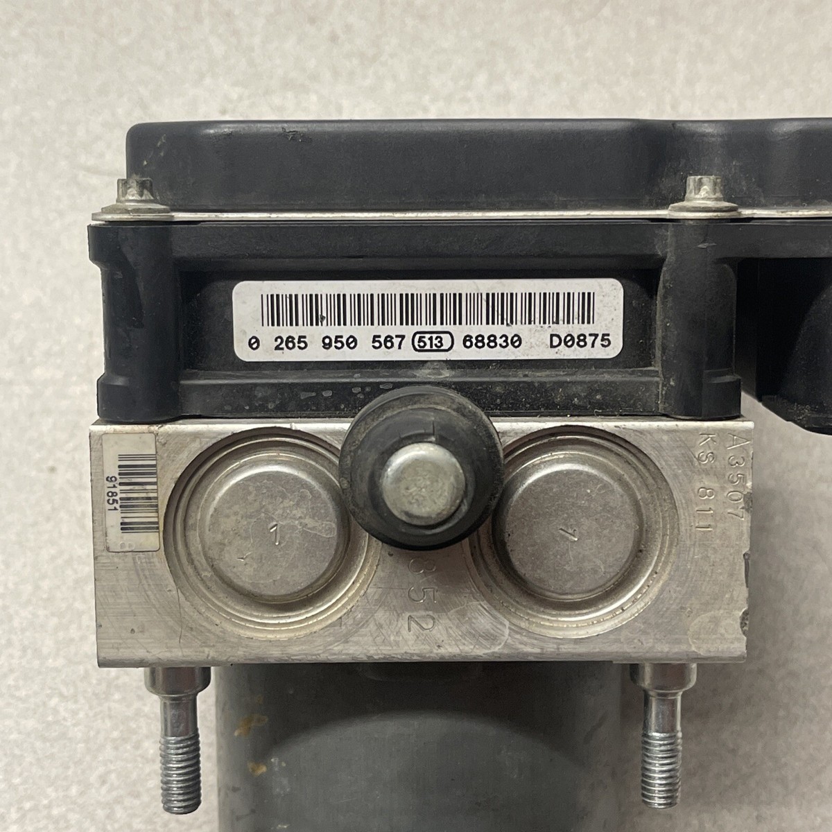 2007 - 2009 Mazda CX-7 2.3L ABS Anti-lock brake pump module OEM