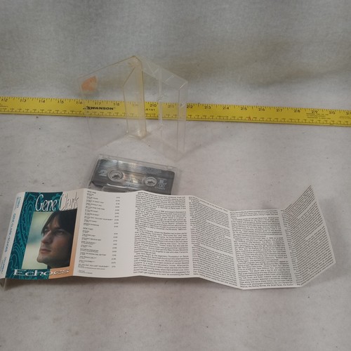 Vintage 1991 Cassette Tape Gene Clark Echoes Columbia Records - 第 1/11 張圖片