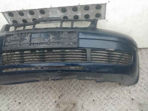 Stoßstangengitter vorne links  Volkswagen Passat DE78101-34