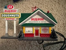 Dept. 56 The Original Snow Village Krispy Kreme Doughnut Shop ORNAMENT *Works*