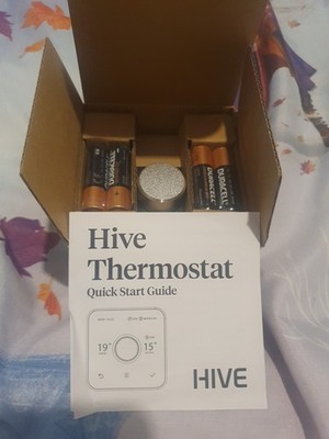 Hive SLT3D kabelloses programmierbares Touchscreen-Thermostat