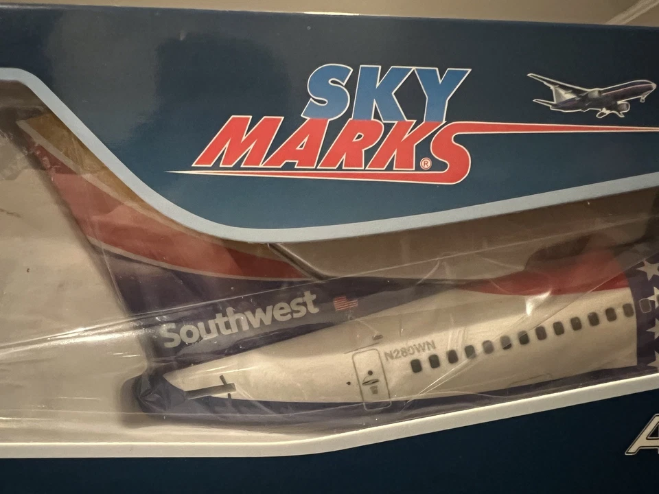 Skymarks 1:130 737-700 Southwest Airlines Missouri One Foto 2 de 4
