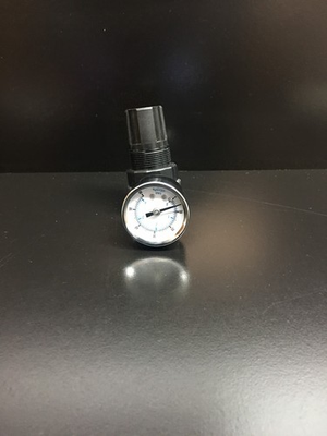 #ad Parker watts Cat No R374 02AG 1 4quot; NPT Miniature Pressure Regulator 0 25 PSIG $23.21