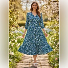 Talbots Long Sleeve Dress with Blue and White Floral Design size 10