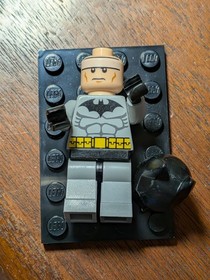 Vintage LEGO 7779 Batman Dragster: Catwoman pursuit set