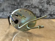 23206-35121 Fuel Pump Mount Hanger Bracket Fit For Toyota 4Runner 1984-1992 New