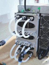 Nearly Plug and Play Bitmain Antminer L7 9.05Gh Water Cooled ASIC Miner LTC DOGE