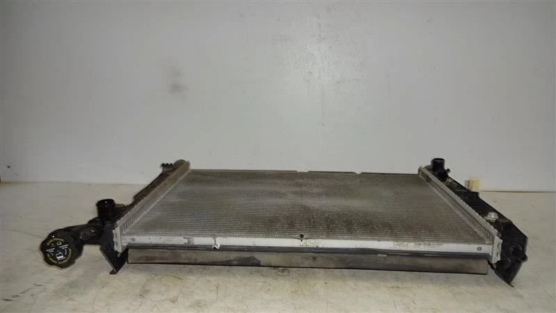 Radiator HD Cooling Option V08 ID: 15226650 Fits 2008-2017 Buick Enclave 662916 — 第 3/4 张图片