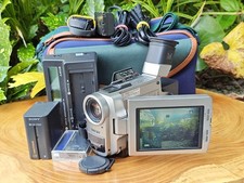 127958 Sony DCR-TRV7 MiniDV Camcorder NTSC Tested w/ Charger  Bag