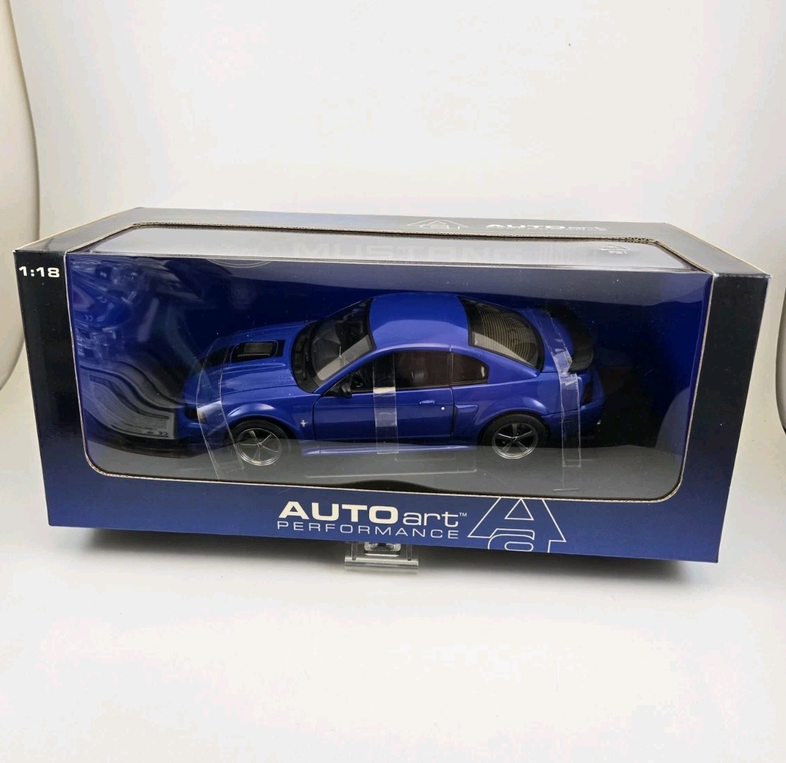 オートアート 1/18 FORD MUSTANG MACH1 '03 Blue AutoArt 2003 Ford Mustang Mach I Azure Blue #73001 1/18 Scale