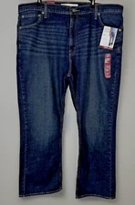 Signature by Levi Strauss & Co. Blue Jeans Men’s 42x30 Gold Label Bootcut Fit