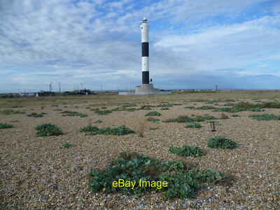 Photo 6x4 The new lighthouse at Dungeness There cannot be anywhere else i c2012
