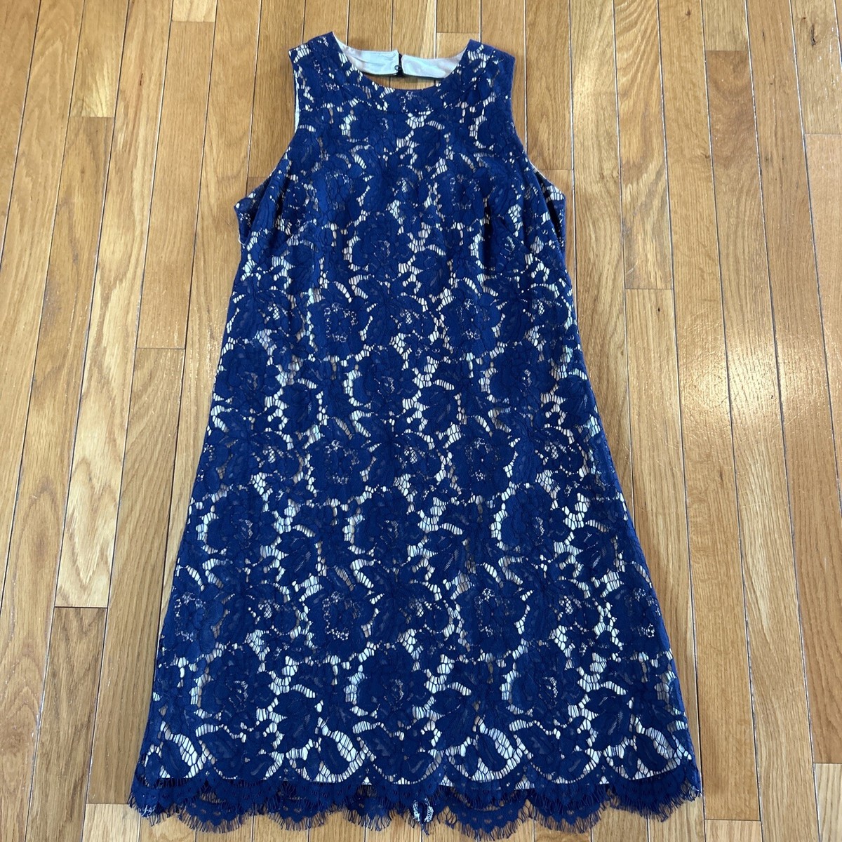 vince camuto navy lace dress Vince Camuto Black Lace Yoke Sleeveless Dress | Size 12