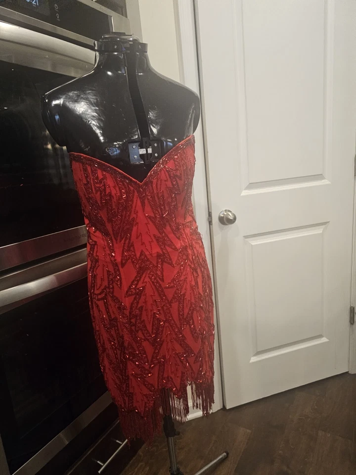 Vestido sin tirantes vintage de seda Scala con cuentas de lentejuelas 12 Foto 2 de 4