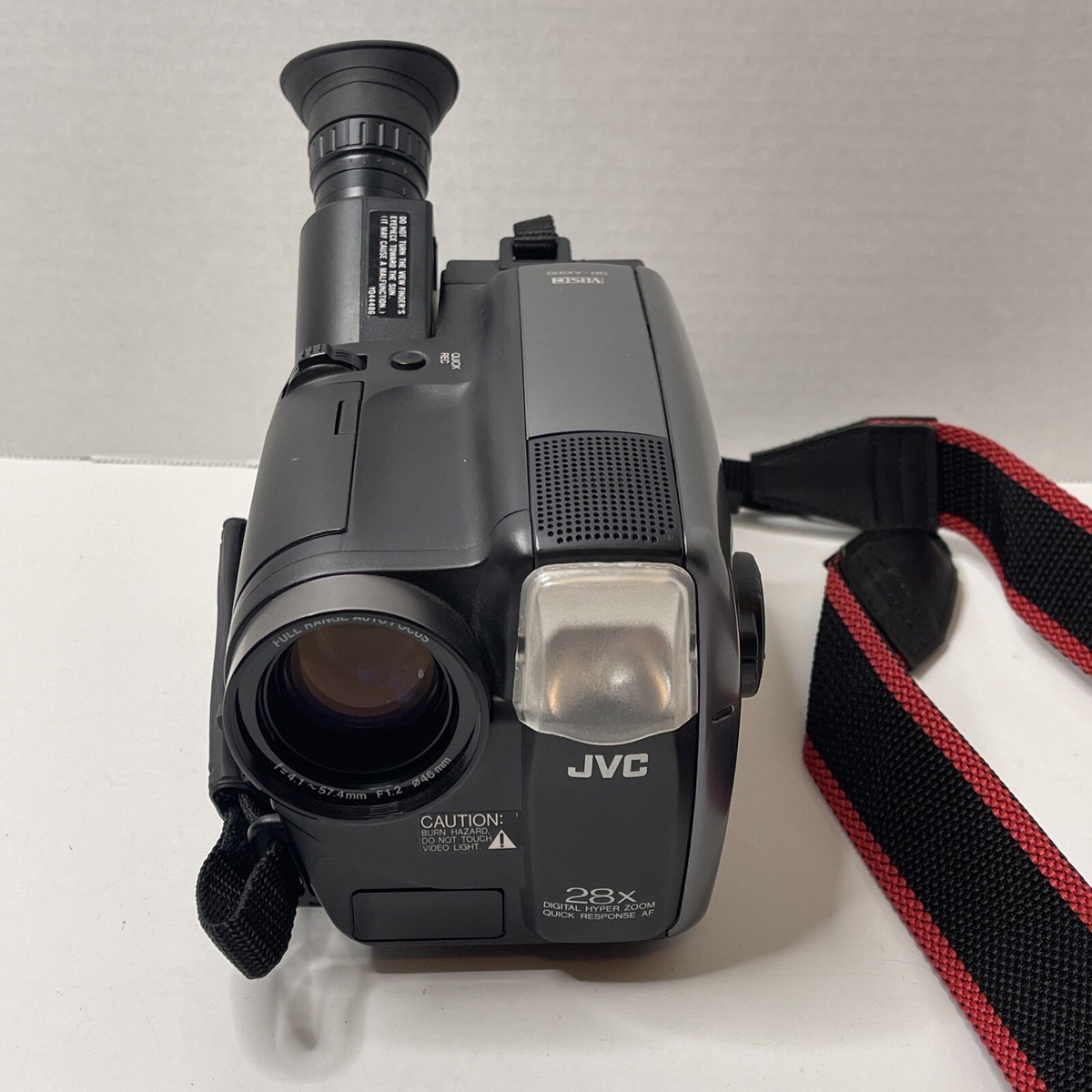 Victor VHS-C 液晶モニター付きビデオカメラ　GR-AXM700 液晶付デジタルビデオカメラGR-DVL700製品情報ビクター | JVC