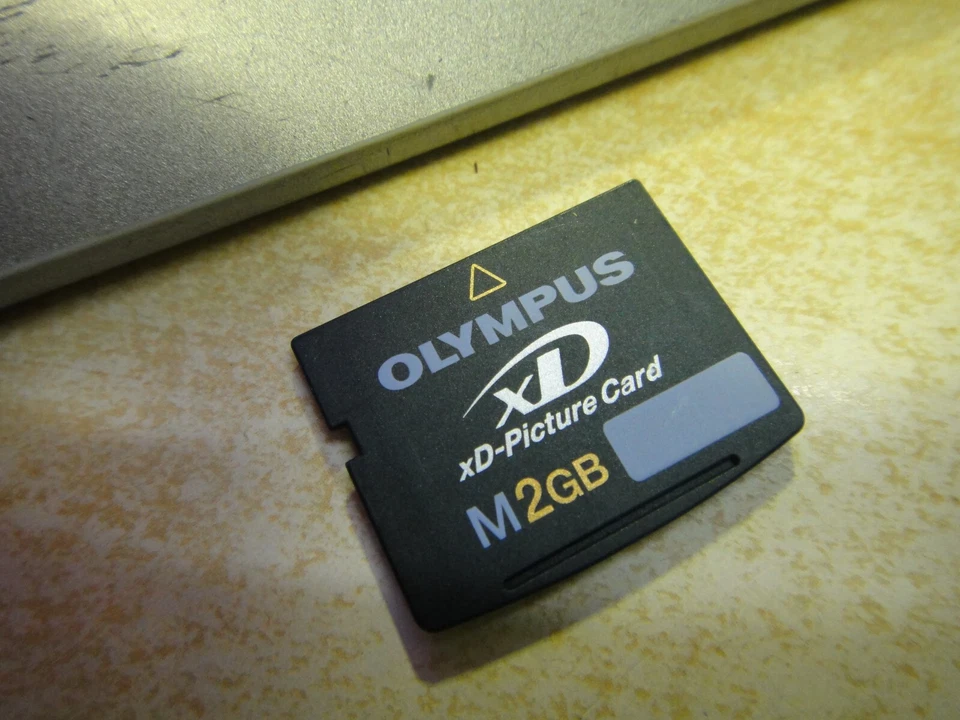Tarjeta de Memoria Olympus XD Picture Card 2GB vintage probado ok España - Imagen 3 de 4