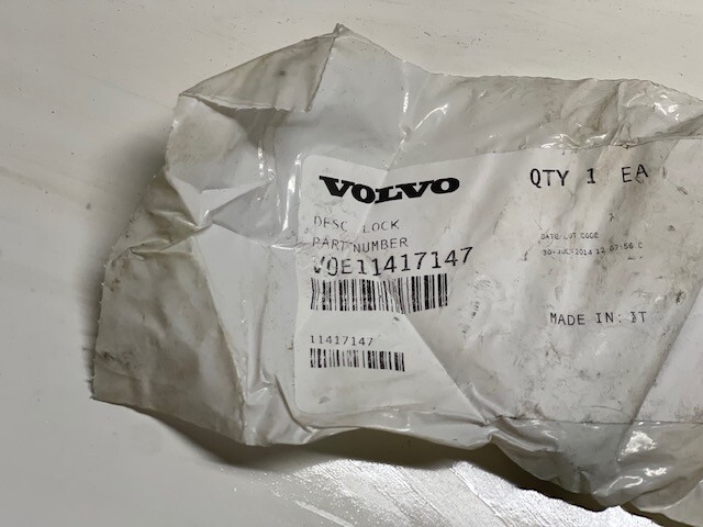 NEW VOLVO LOCK PIN TOOTH 30GPE VOE11417147 | eBay