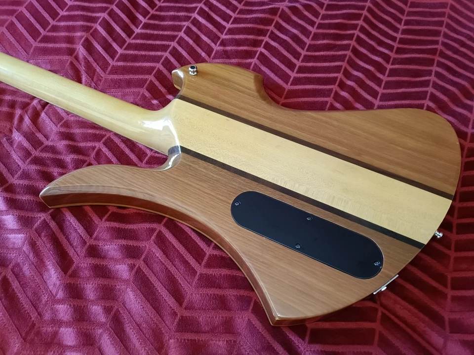 B.C. Rich Mockingbird NJ classic series natural with Gibson zebra pickups - Imagen 4 de 4