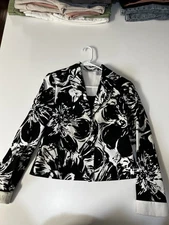 NWT Madison Studio Black Velvet Embroidered Jacket Size 4