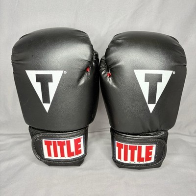 Title Boxing Classic Hook & Loop Black Red Training Gloves 16 Oz Large