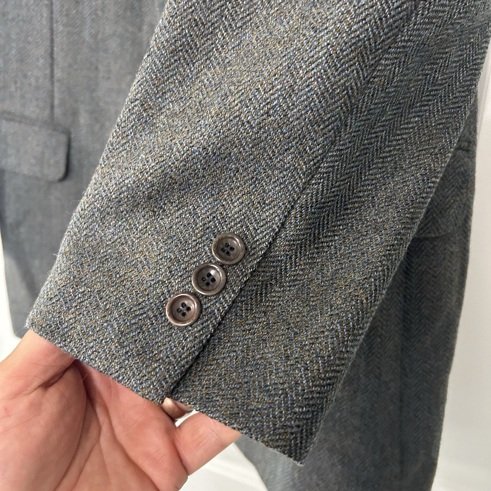 CANALI Proposta Men’s Blazer 44R Herringbone Gray Wool Sport Coat Quiet Luxury