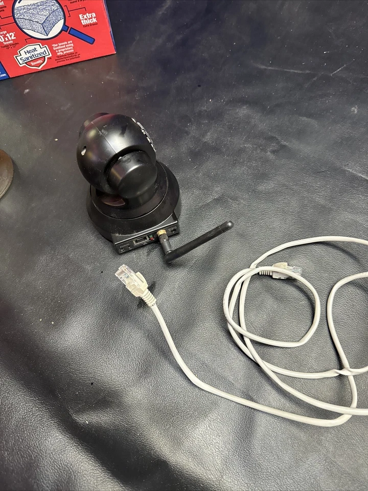 Câmera IP sem fio Foscam HD 31p V2 - HD plug & play - Usado - Imagem 4 de 4