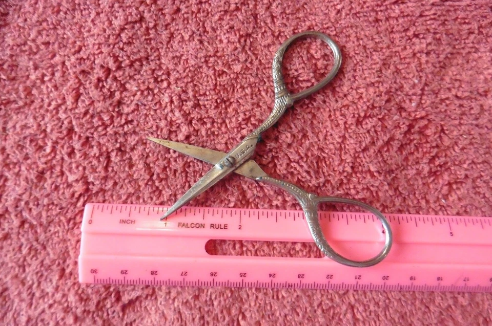 Vintage Sewing Scissors Mini Ornate handle thread snips Made in USA - Image 3 of 4