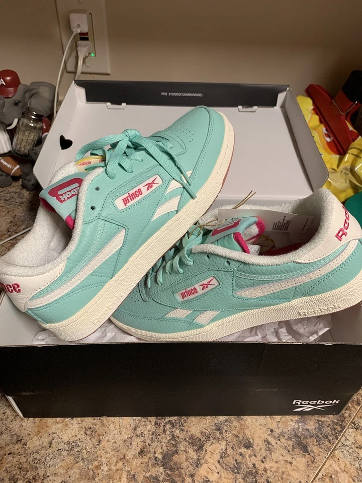 MENS TENNIS SHOES Size 9.5 Reebok Club C Revenge/Prince Semi Pixel Mint 2021 DS - Image 2 of 4