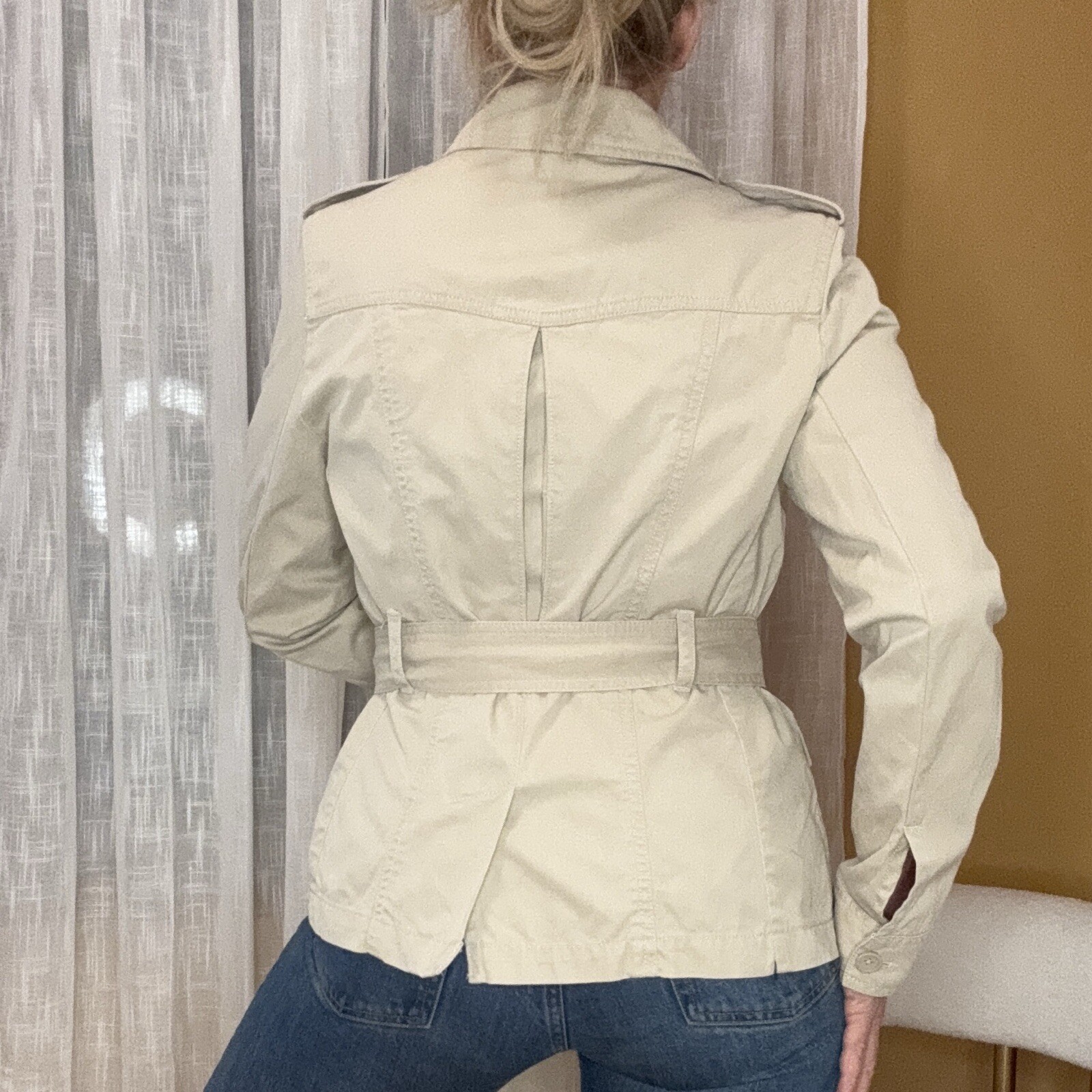 GAP Size Medium Women’s Solid Button-Up  Casual K… - image 2