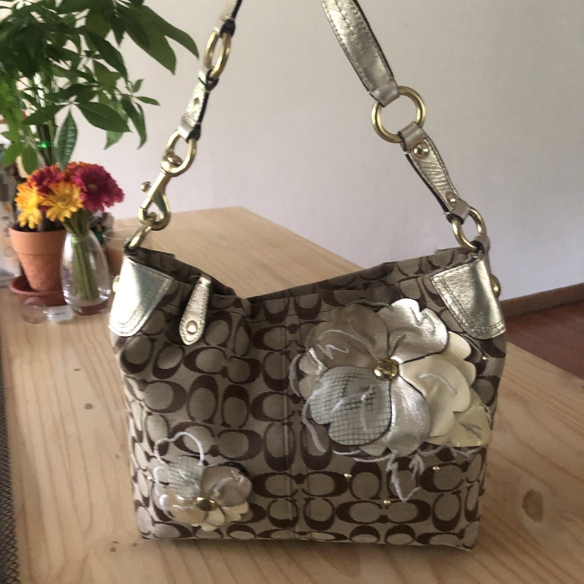 バッグ Vintage Coach Signature Hand Bag Flower COACH Signature Swing pack Flower Art Pattern, Crossbody Bag