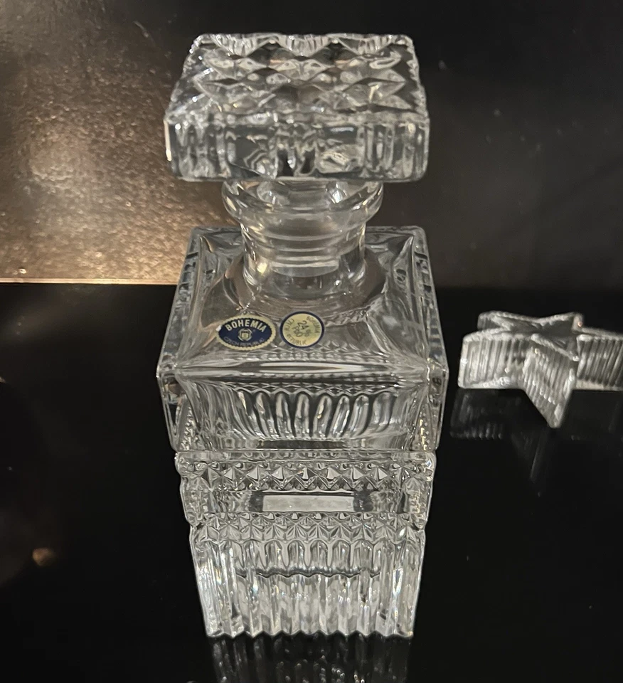 Square Bohemia 24% PB0 Crystal  Spirits Decanter Czech Republic. Heavy, Stunning - Image 3 of 4