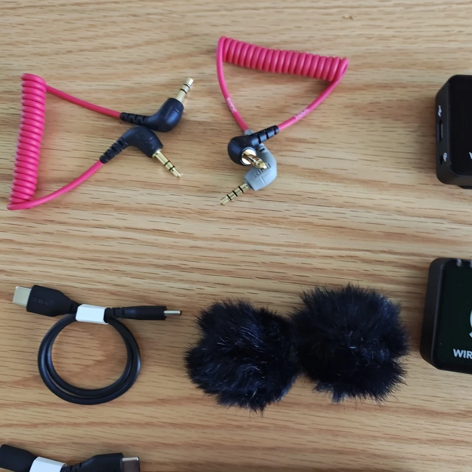 RODE Wireless ME Compact Digital Wireless Microphone System - 2.4 GHz, Black - Image 3 of 4