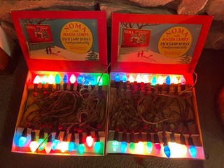 Two Boxes 20 light C7 Christmas Cloth Cord working extra bulbs