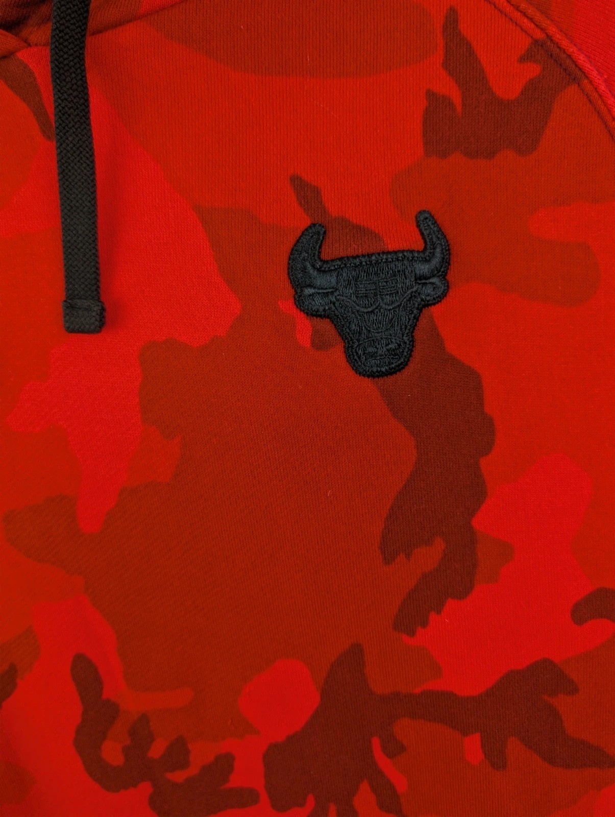 Nike Chicago Bulls Courtside Hoodie Red Camo. Mens XXL. DN3621 image 2