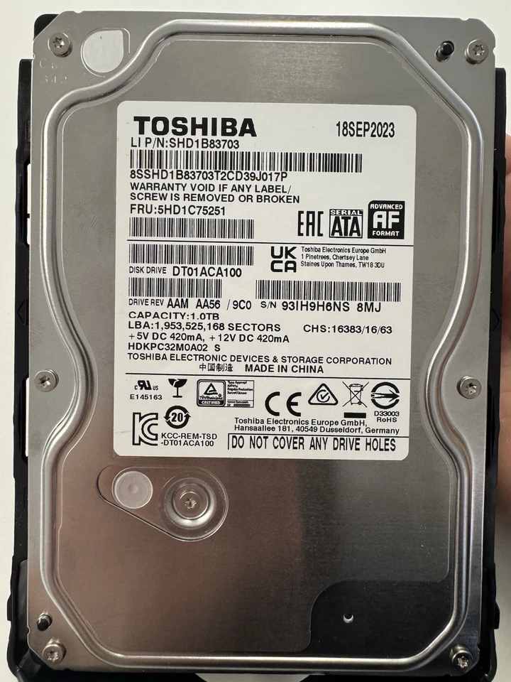 HDD Toshiba 1TB, 7200 RPM, 3.5" (DT01ACA100) Nuovi STOCK - Immagine 2 di 2